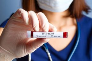 3 persoane suspecte de infecţie cu COVID-19 aşteaptă rezultatul testului, 18 persoane sunt în carantină, alte 205 izolate la domiciliu