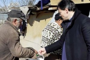Arhiepiscopia Tomisului : Alaturi de persoanele aflate in situatii speciale