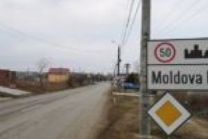 13 persoane izolate la domiciliu pe raza oraşului Moldova Nouă