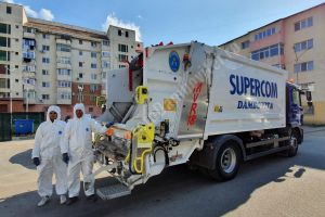 DÂMBOVIŢA Covid-19: SUPERCOM continuă să dezinfecteze europubelele