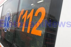 Un copilaş de un an a ajuns la spital după ce a înghiţit o bucată de lemn