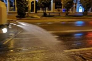 ÎNCEPE DEZINFECŢIA PE STRĂZILE DIN PITEŞTI