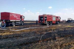 45 de hectare de vegetaţie uscată au ars ieri în judeţul Harghita din cauza incendierilor necontrolate