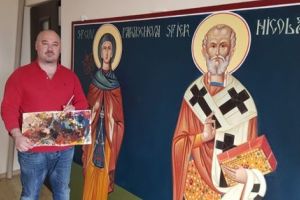 În Călineşti, o troiţă cum nu mai e alta