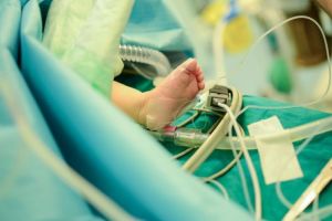 Rezultatul testului coronavirus pentru fetiţa internată la Pediatrie, în Sibiu