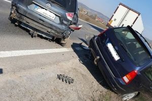 FOTO: Accident cu cinci maşini pe E60, în judeţul Mureş!