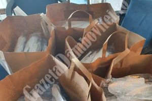 DÂMBOVIŢA Covid-19: Recunoştinţă – Un restaurant le-a mulţumit medicilor livrându-le pachete cu mâncare