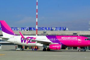 Operaţiunile aeriene pe aeroportul din Sibiu, suspendate parţial – Wizz Air mai face câteva curse