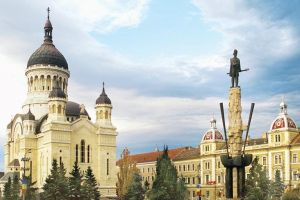 ARHIEPISCOPIA CLUJULUI OFERĂ HRANĂ PERSOANELOR AFLATE ÎN AUTOIZOLARE ȘI PUNE LA DISPOZIȚIE SPAȚII DE CARANTINĂ