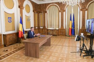 Ce le-a spus preşedintele Iohannis prefectului şi şefilor de instituţii. Mesaje către ”armata din teritoriu”