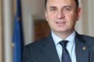 Toate cazurile suspecte de coronavirus trebuie testate, nu doar cele cu simptome! Deputatul Suciu reacţionează