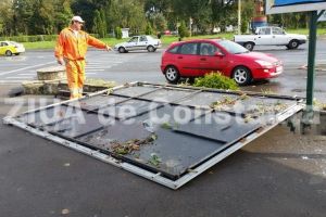 Continua desfiintarea panourilor publicitare de pe bulevardele Tomis, Mamaia si Aurel Vlaicu din municipiul Constanta 