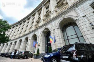 Ministrul Finanţelor: O criză pentru care nu există lecţii din trecut; suntem gata pentru noi măsuri