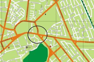 Construirea unei clădiri cu opt etaje, pe un spaţiu verde din Braşov, ar putea fi contestată în instanţă