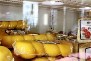 Therezia, pregătită pentru asigurarea fluxului de produse lactate către consumatori