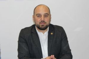 Ionuţ Simionca, intervenţii în direct pe FB cu soluţii la problemele bistriţenilor în timp de criză