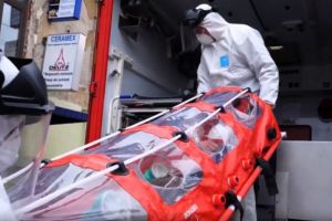 11 români cu coronavirus sunt internaţi pe secţii de Terapie Intensivă, 2 dintre ei în stare gravă