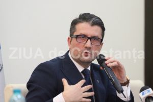 Decebal Fagadau: Va invit sa luati foarte in serios apelul meu - Stati acasa!