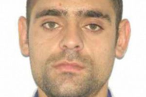 Un vicovean care a circulat fără permis şi a scos la înaintare unul fals, condamnat la 3 ...