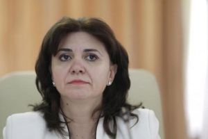Ministerul Educaţiei întreabă elevii, profesorii şi părinţii ce competenţe ar trebui să ...