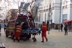 LUAT CU TARGA DE PE STRADA MARE