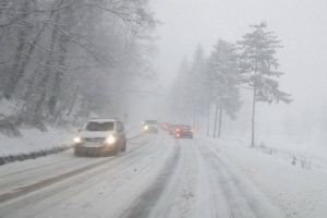Recomandări pentru circulaţia în condiţii de vreme nefavorabilă
