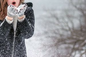 METEO| Un val de aer polar loveşte România: Unde sunt anunţate ninsori şi cât de frig se face