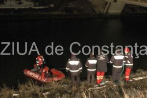Au scapat ca prin minune. S-au salvat pe insula, pe Dunare, in zona Capidava. Urmeaza ancheta politiei