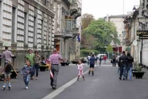Modele de adeverinţă pentru deplasare. Autorităţile îţi pot cere detalii despre traseu şi destinaţie