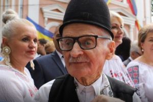 A murit Ştefan Gros, cel mai vârstnic cioban din România. A fost călcat de tractor. Cati ani avea