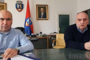Bolojan anunţă măsuri restrictive în Oradea: Supermarket-urile vor funcţiona până la ora 21, se închid bazarurile, locurile de joacă şi terenurile de sport (VIDEO)