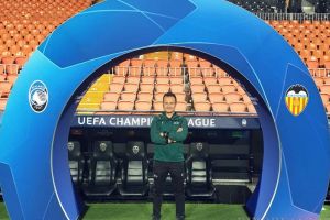 Izolat la domiciliu, arbitrul orădean Octavian Şovre transmite mesaje de încurajare iubitorilor de fotbal