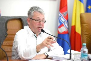 Retrospectiva săptămânii, prin ochii lui Bihorel: Păsztorul se mândreşte că e primul care a înfiinţat o staţiune balneară