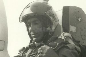 Un comandor de aviaţie din Ipoteşti, fost comandant la Baza Aeriană Boboc, a încetat din viaţă