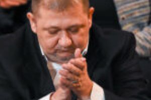 Sunt în pericol mii de locuri de muncă! E nevoie de un ajutor real din partea satului român!