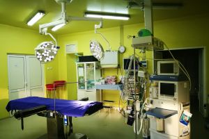 Se suspendă internările pentru intervenţiile chirurgicale şi investigaţii medicale, care nu reprezintă urgenţă