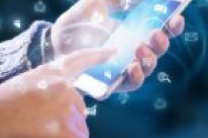 Companiile de telecomunicaţii fac mai uşoară tranziţia peste această perioadă dificilă