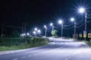 Se face lumină! Lucrări de modernizare a sistemului de iluminat pe străzile din Buziaş