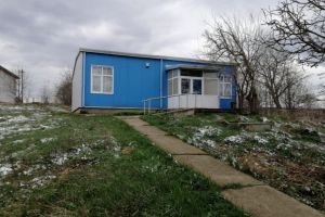 Şcoli din Botoşani cu milioane de euro de la Banca Mondială, închise după inaugurare. „Cine i-a pus să le facă în sate fără copii?“