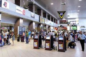 Ce se întâmplă cu cetăţenii români nerezidenţi, din Italia, în actualul context epidemiologic. Anunţul autorităţilor