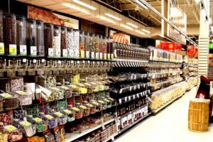 Un lanţ de retail din România anunţă angajări pentru cei care intră în şomaj tehnic
