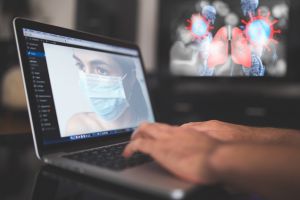 Chestionar de evaluare a simptomelor de COVID-19, disponibil online