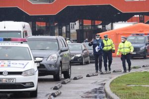 Peste 3.000 de persoane în izolare la domiciliu, în Bihor. La nivel naţional s-a înregistrat al optulea deces la o persoană cu coronavirus