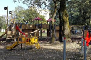Primăria Sibiu închide locurile de joacă, de sport şi skate park-urile