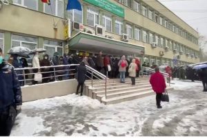 Starea de urgenţă din cauza COVID19 a fost declarată în România dar măsurile de protecţie a pacienţilor şi personalului medical rămân doar pe hartie!