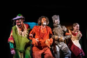 Spectacol şi atelier de creaţie, transmise live de la Teatrul „Gong”