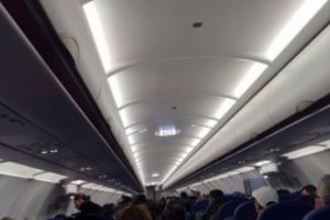 184 români sunt repatriaţi, în cursul serii, din Italia, cu o cursă aeriană