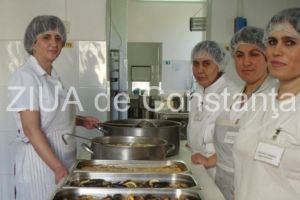 Meniu delicios, oferit pacientilor din Constanta, de Buna Vestire, de societatea Arimex Comexim 2000 SRL    
