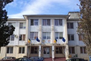 Primăria oraşului Luduş alături de vârstnici
