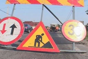 Licitaţie pentru reparaţii la 5 drumuri judeţene